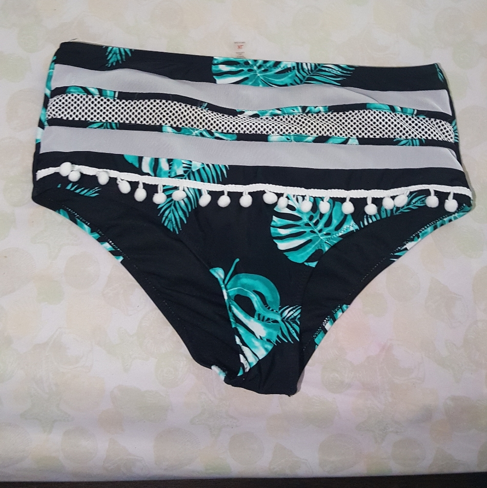 BRAND NEW SWIM ONE PIECE BOTTOM  BALCK/BLUE SIZE XL